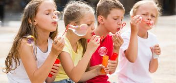 Eerste wijkfeest De Hoorn